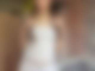 Live cam show with YaniraMollett - Body Massage on madthumbs