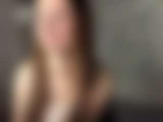 Live-camshow met YaniraMollett - Body Massage op Camsoda
