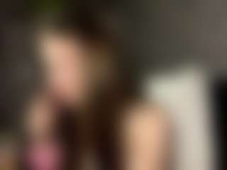 Live cam show with YaniraMollett - Body Massage on Dolls Live