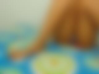 Live cam show with YoselinAdamson - Period on TastyBlacksLive