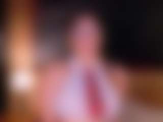 Live cam show with Lissa Monroe - Cute on Milfs Live