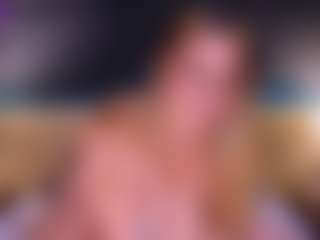 Live cam show with Lissa Monroe - Blonde Hair on Strip Flash - Live Sex Shows