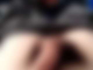 math8989's Live Sex Cam Show