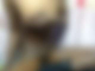 petitecandy's Live Sex Cam Show