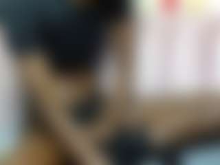 petitecandy's Live Sex Cam Show