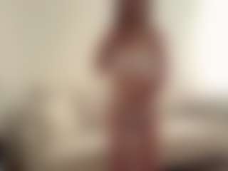 Live cam show with MayolaCahill - Athletic on intimatelivegirls.com