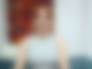 Live cam show with ValdaCasto - Flashing on Hubzter Live