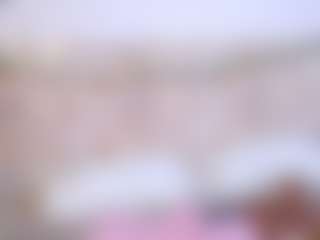 Live cam show with Adisson-petitte - Body Massage on Camsoda