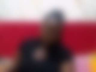SpoiledBrat012's Live Sex Cam Show