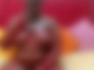 SpoiledBrat012's Live Sex Cam Show