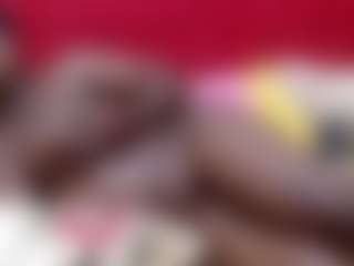 SpoiledBrat012's Live Sex Cam Show