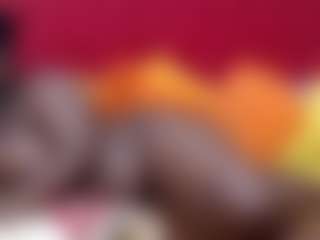 SpoiledBrat012's Live Sex Cam Show