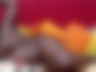 SpoiledBrat012's Live Sex Cam Show