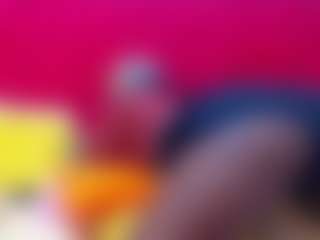 SpoiledBrat012's Live Sex Cam Show