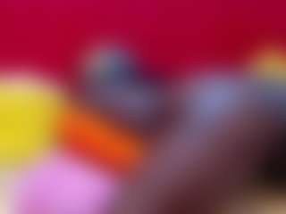 SpoiledBrat012's Live Sex Cam Show