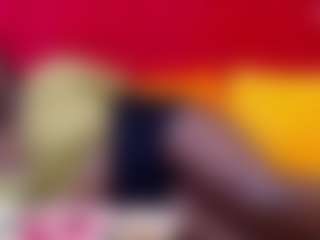 SpoiledBrat012's Live Sex Cam Show