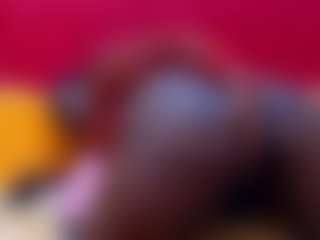 SpoiledBrat012's Live Sex Cam Show