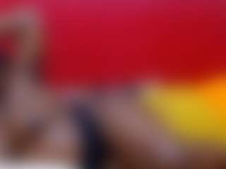 SpoiledBrat012's Live Sex Cam Show