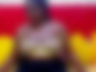 SpoiledBrat012's Live Sex Cam Show