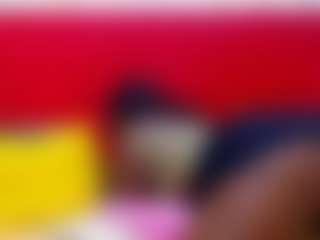 SpoiledBrat012's Live Sex Cam Show