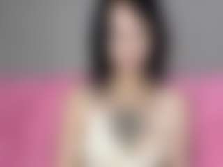 Live cam show with Alice - Striptease on WildCum