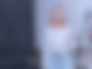 Live cam show with ZeldaWesner - Body Massage on Soda Cam