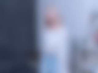 Live cam show with ZeldaWesner - Shaved on Dare Cams