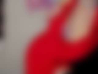 Live cam show with Amelia-Greyson - Athletic Middle Aged on TastyBlacksLive