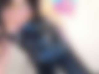 Live cam show with Amelia-Greyson - Athletic Middle Aged on dropp.cam