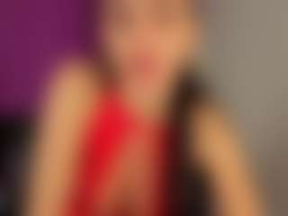Live cam show with Amelia-Greyson - Teasing on Camsoda