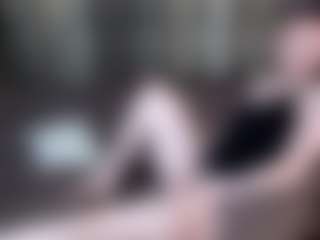 Live cam show with DanielaKrulicki - Facial on madthumbs