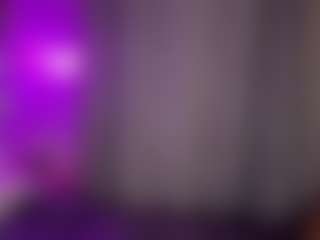 Live cam show with GladysNeuner - New Squirt on Camsoda