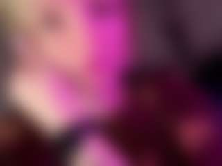 Live cam show with GladysNeuner - New Young Adult on luckytryst.com