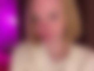 GladysNeuner's Live Sex Cam Show