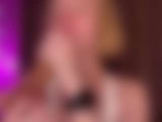 GladysNeuner's Live Sex Cam Show