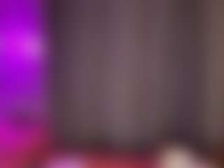 Live cam show with GladysNeuner - Blonde Hair Middle Aged on Camsoda