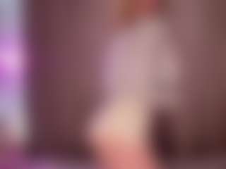 Live cam show with GladysNeuner - Eating Pussy on Camsoda