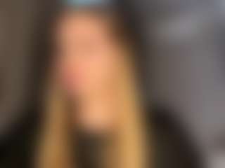 Emma's Live Sex Cam Show