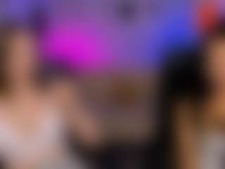 Live cam show with layla-moon1 - Nature on CamwithHer
