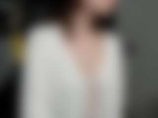 Live cam show with Lil-Zoraa - New Shaved Pussy on MyBangCams