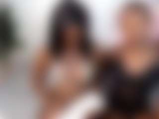 NanaPeach's Live Sex Cam Show