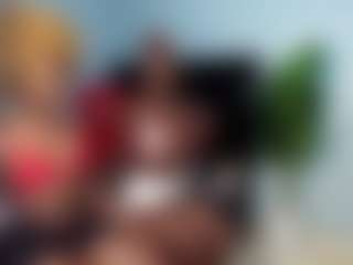 NanaPeach's Live Sex Cam Show