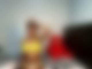 YolandaBlue's Live Sex Cam Show