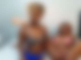YolandaBlue's Live Sex Cam Show