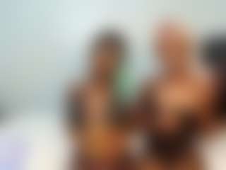 Live cam show with YolandaBlue - Brown Eyes on Milfs Live