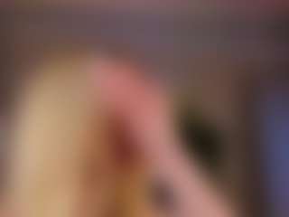 Live cam show with NaomiStation - Blue Eyes on xxxlivecams.org