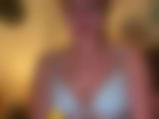 Southernbadie's Live Sex Cam Show