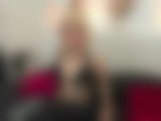 Allyvonn's Live Sex Cam Show
