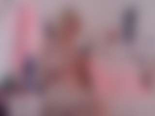 Live cam show with Allyvonn - HD on liverealitysex.com