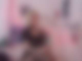 Allyvonn's Live Sex Cam Show